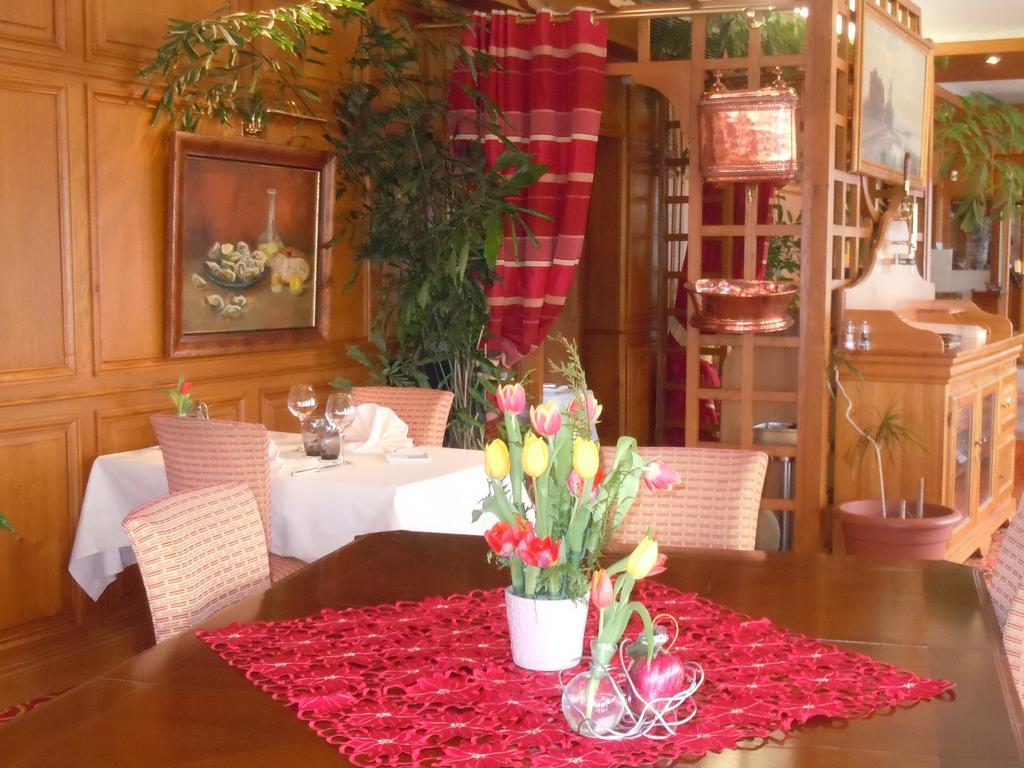 Hotel Restaurant Le Bellevue Montrichard 3 Etoiles مونتريشار المظهر الخارجي الصورة
